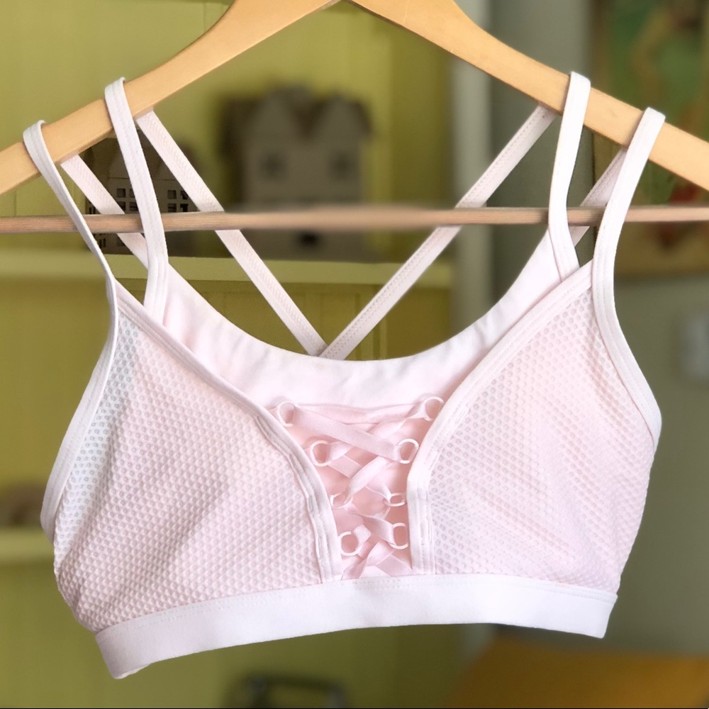 Light Pink Lorna Jane Sports Bra